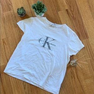 Vtg Calvin Klein Tee